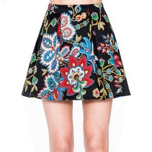 NWT Alice + Olivia Connor Short Lampshade Skirt.